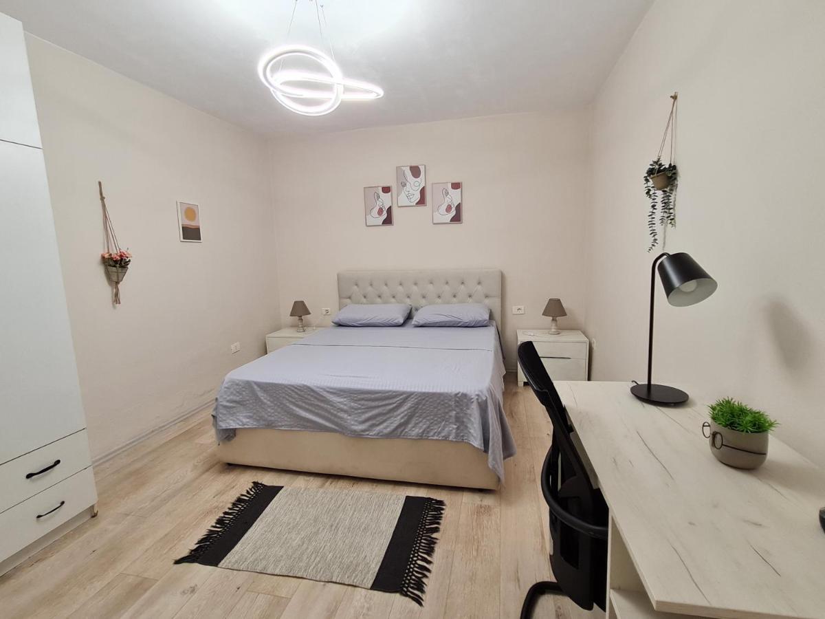 Appartement Downtown Boulevard With A Cute Balcony! *